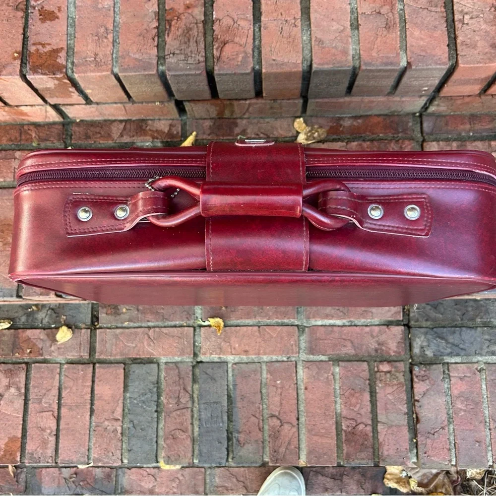 vintage American Tourister suitcase